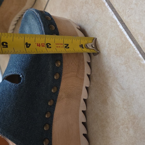 Jeffrey Campbell Denim Studded Slides Platforms size 10 women’s - Picture 8 of 8